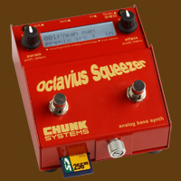 Octavius Squeezer analog bass synth